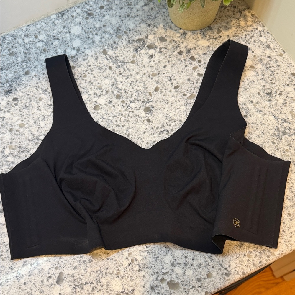 Honeylove Size 2X Women's black LiftWear V-Neck Wireless Pullover Bra LWBR0101
